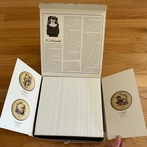 1979 Annual Hummel Plate MJ Hummel Boy Playing Horn Yellow Bird Includes Box - Picture 14 of 15